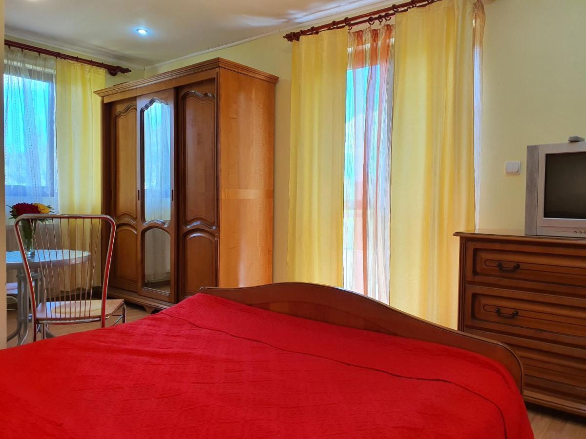 Casa Carpati Διαμέρισμα Zărneşti Εξωτερικό φωτογραφία